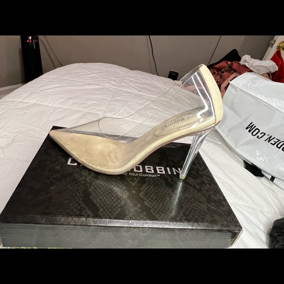 Clear basic heels - Picture 2 of 5